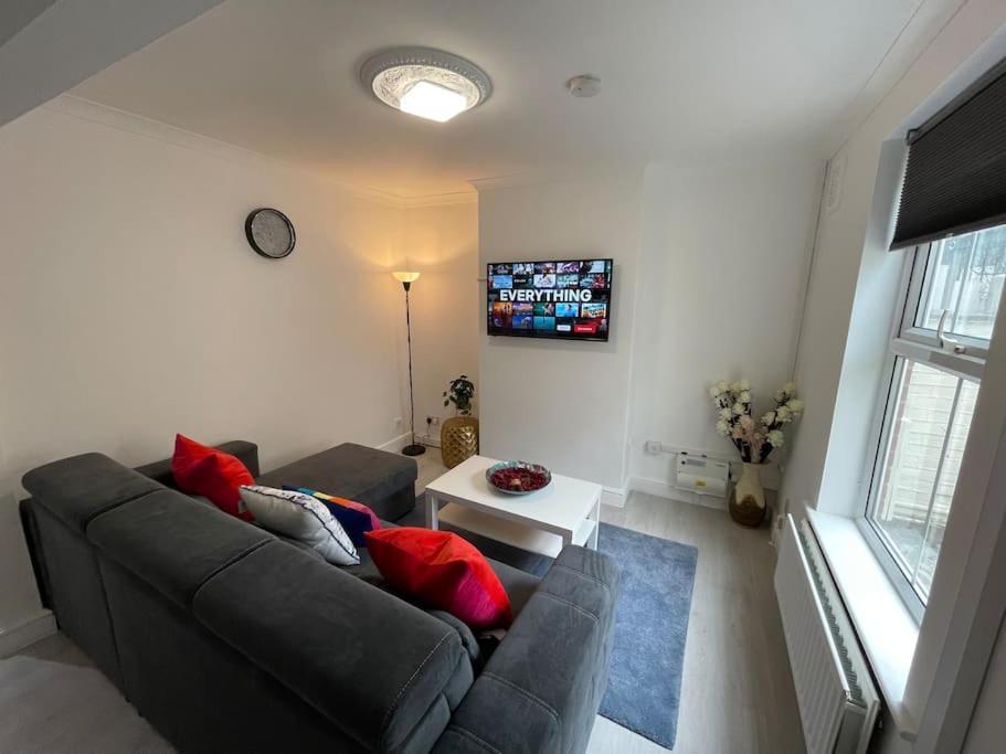 Ed Executive Ipswich Accommodation Bagian luar foto