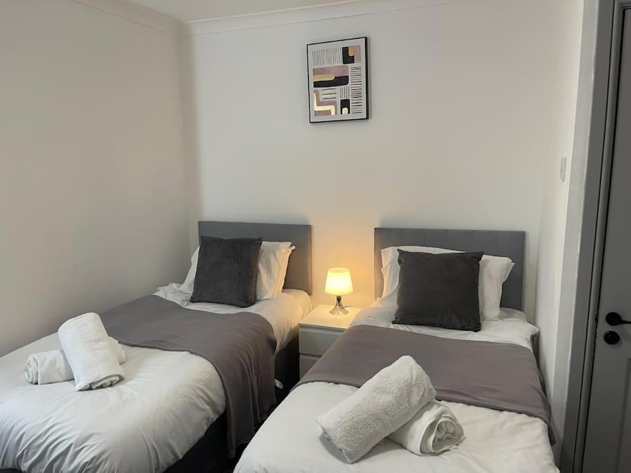 Ed Executive Ipswich Accommodation Bagian luar foto