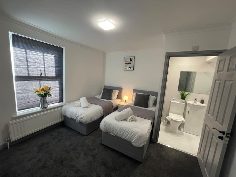 Ed Executive Ipswich Accommodation Bagian luar foto